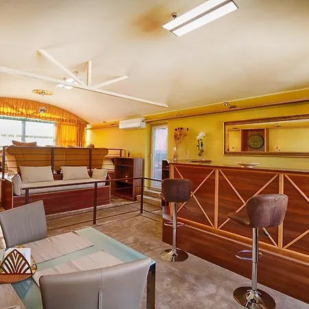 Panoramic With Roof Terrace With Jacuzzi 아파트 *